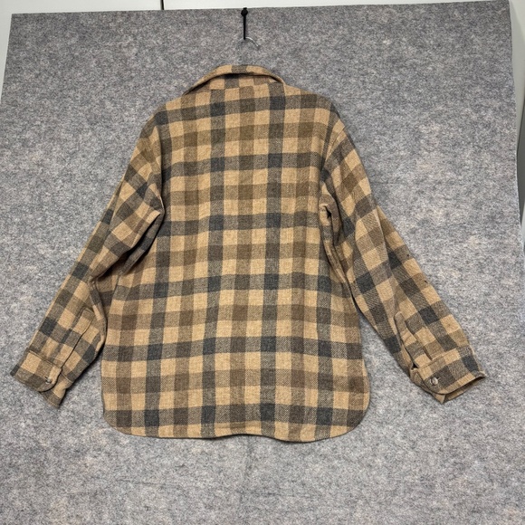 Vintage Woolrich Tan Gray Buffalo Plaid Wool Flannel Shirt Jacket Size M - Picture 10 of 11
